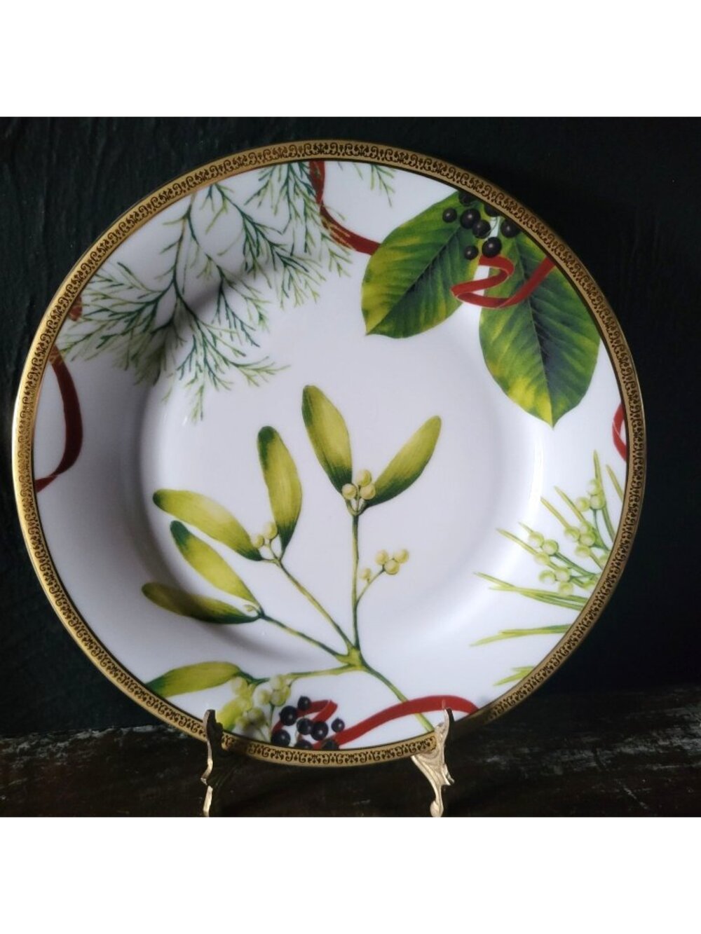 Charter Club Fashion Buffet Christmas Salad Plate Holly and Mistletoe 9.375"